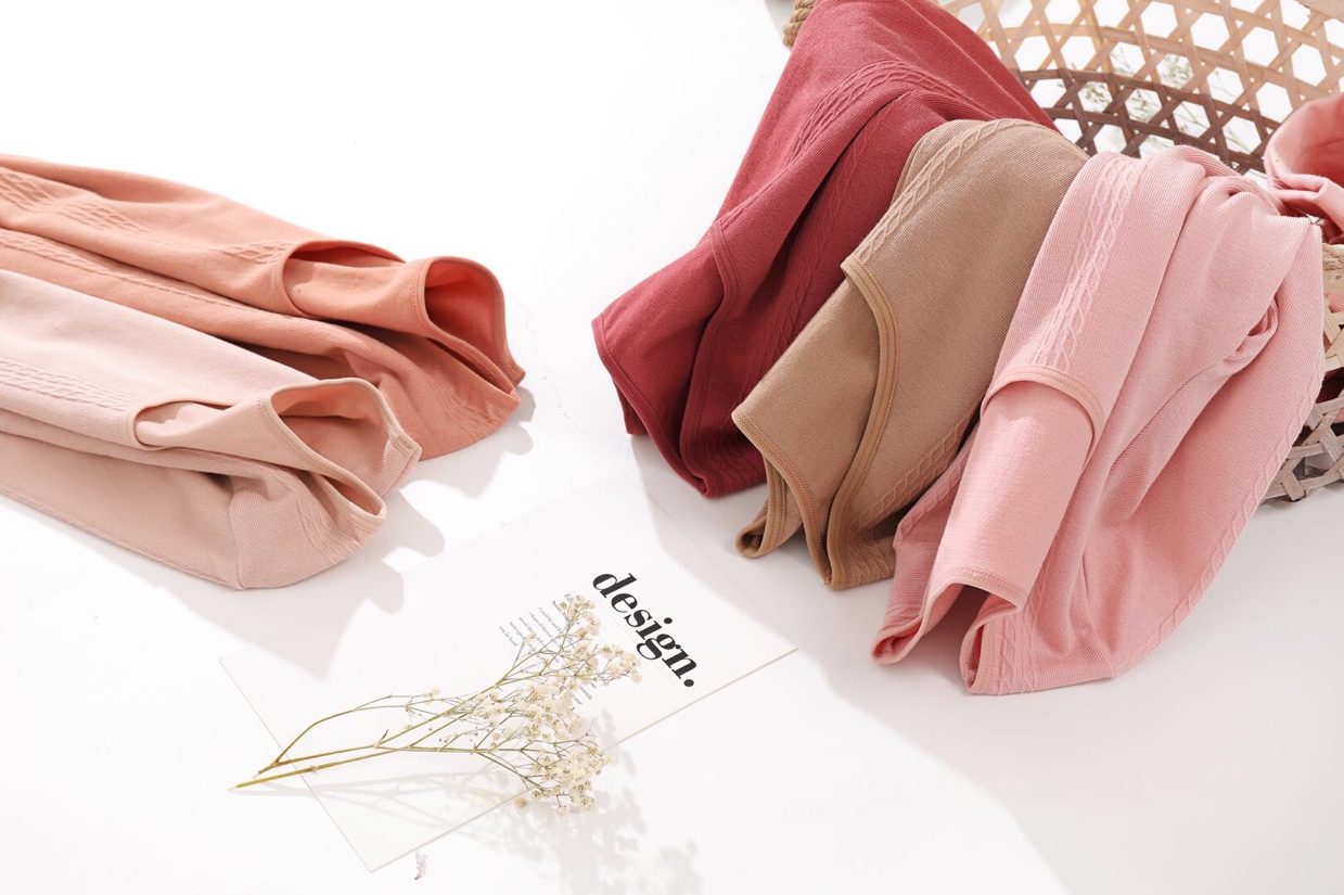 High Neck Women Sexy Comfortable Loose Slim Fashion Light Luxury Lace Thermal Underwear details Picture
