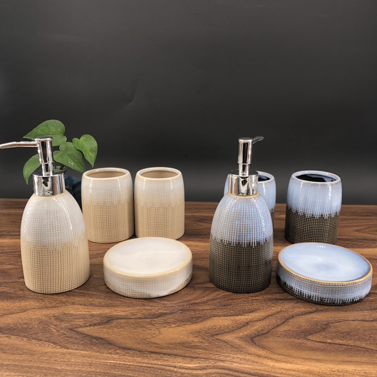 Ceramic bathroom four-piece set, toiletry set