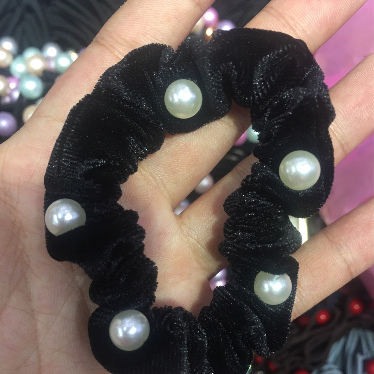 Hair bands thumbnail