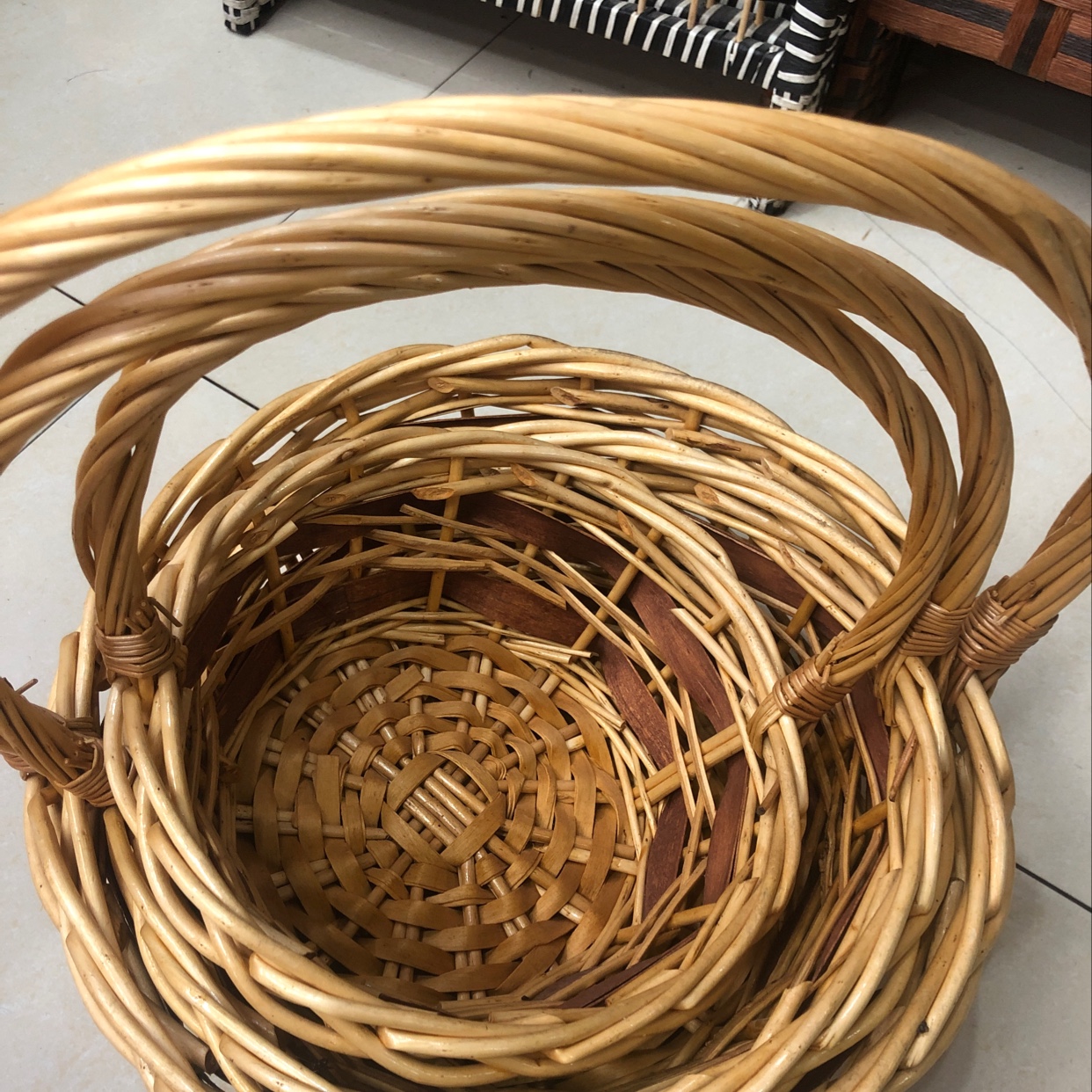 high quality material basket detail shown