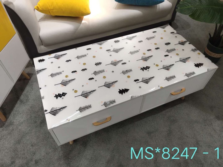 PVC soft glass tablecloth with floral patterns, European-style living room coffee table mat details Picture