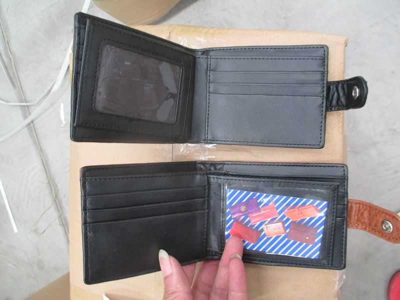 Fashionable men's wallet details Picture