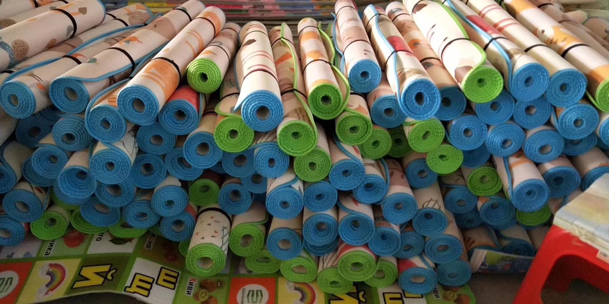 Yiwu Hongri Carpet describe pic - 5