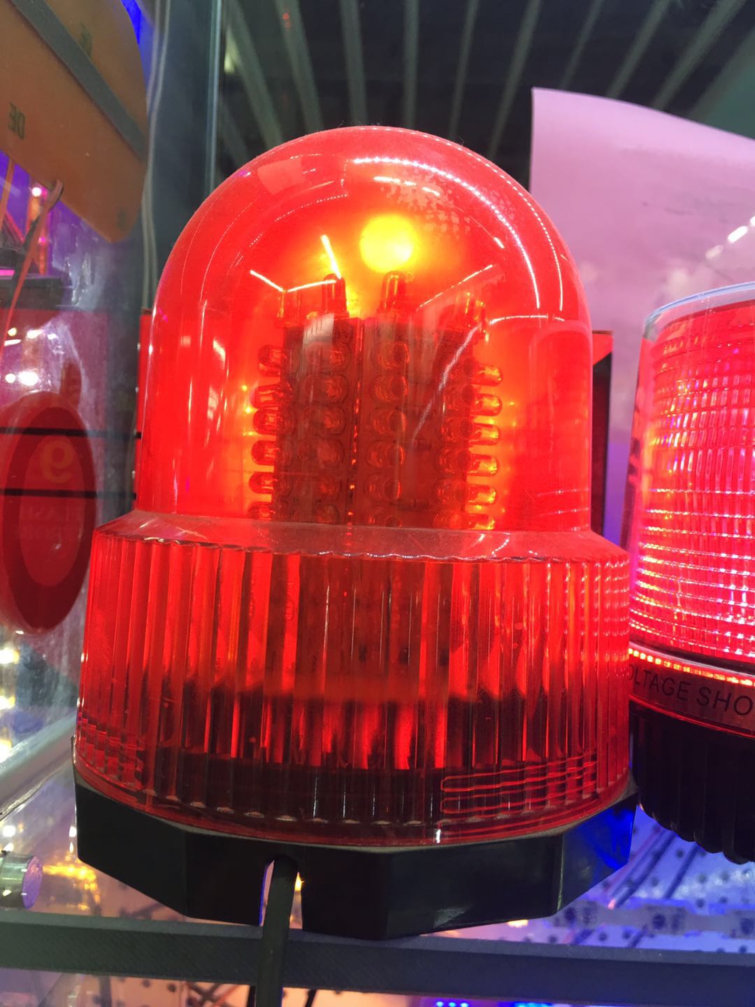 汽车 车顶 报警 器 报警灯 专业 汽车 用品 详情图1