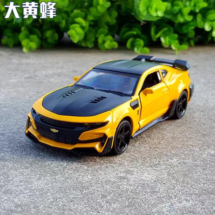1:32雪佛兰大黄蜂科迈罗合金汽车模型仿真车模声光回力玩具车摆件图