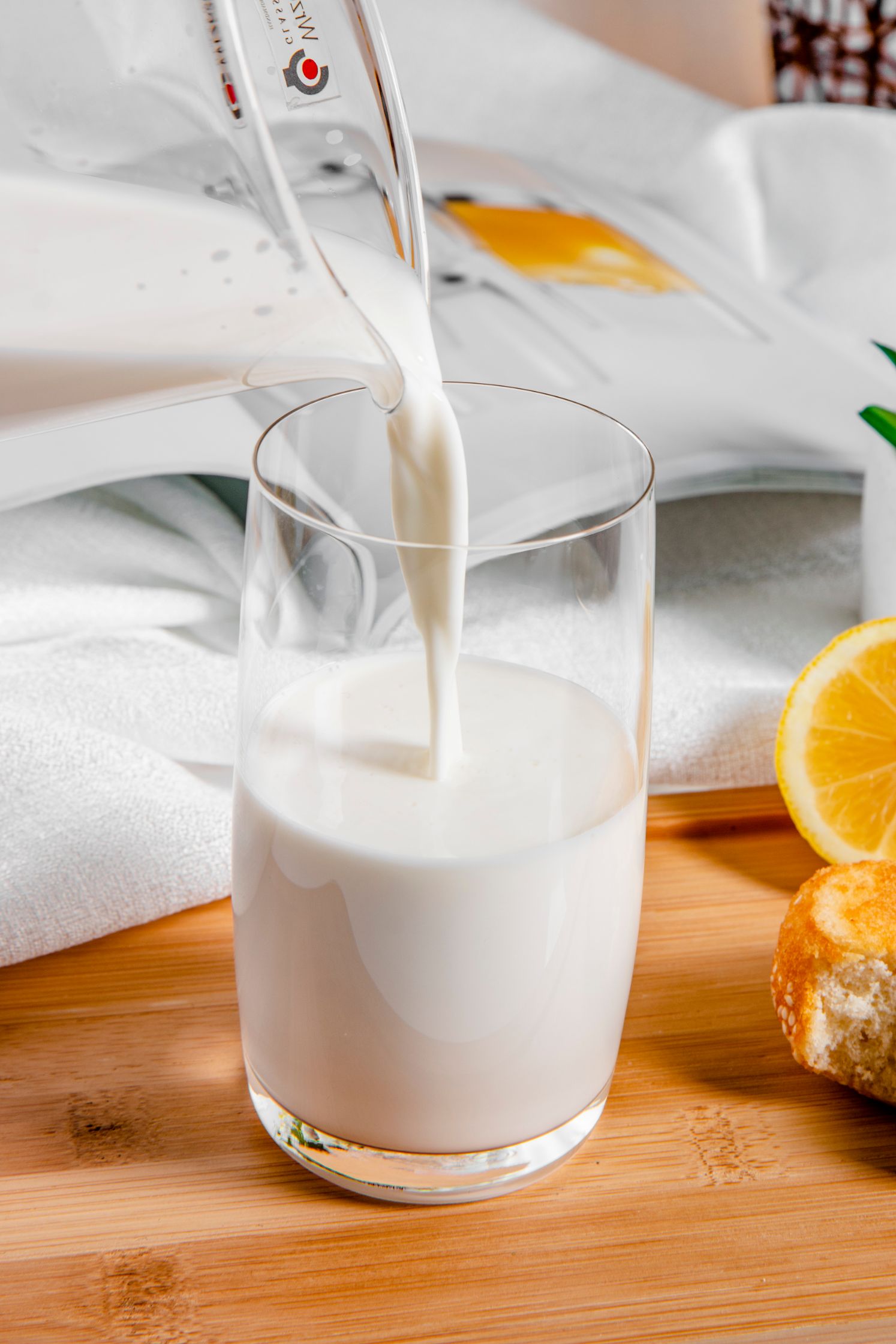 Bohemian Crystalex Czech imported lead-free crystal water cup 25015/380 details Picture