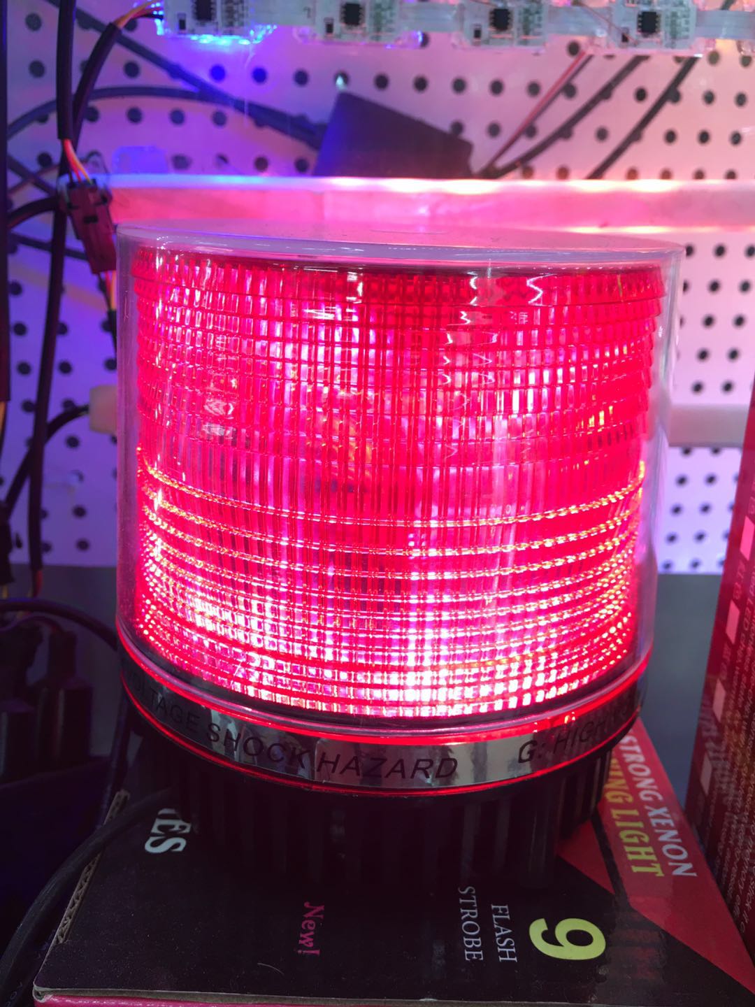 汽车 车顶 报警 器 报警灯 专业 汽车 用品 详情图3