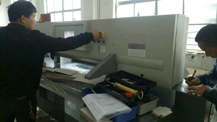 ضمان جودة معدات الطباعة من طراز QZK1300M10 التي تعمل بالحاسوب الكبير Application Scenario