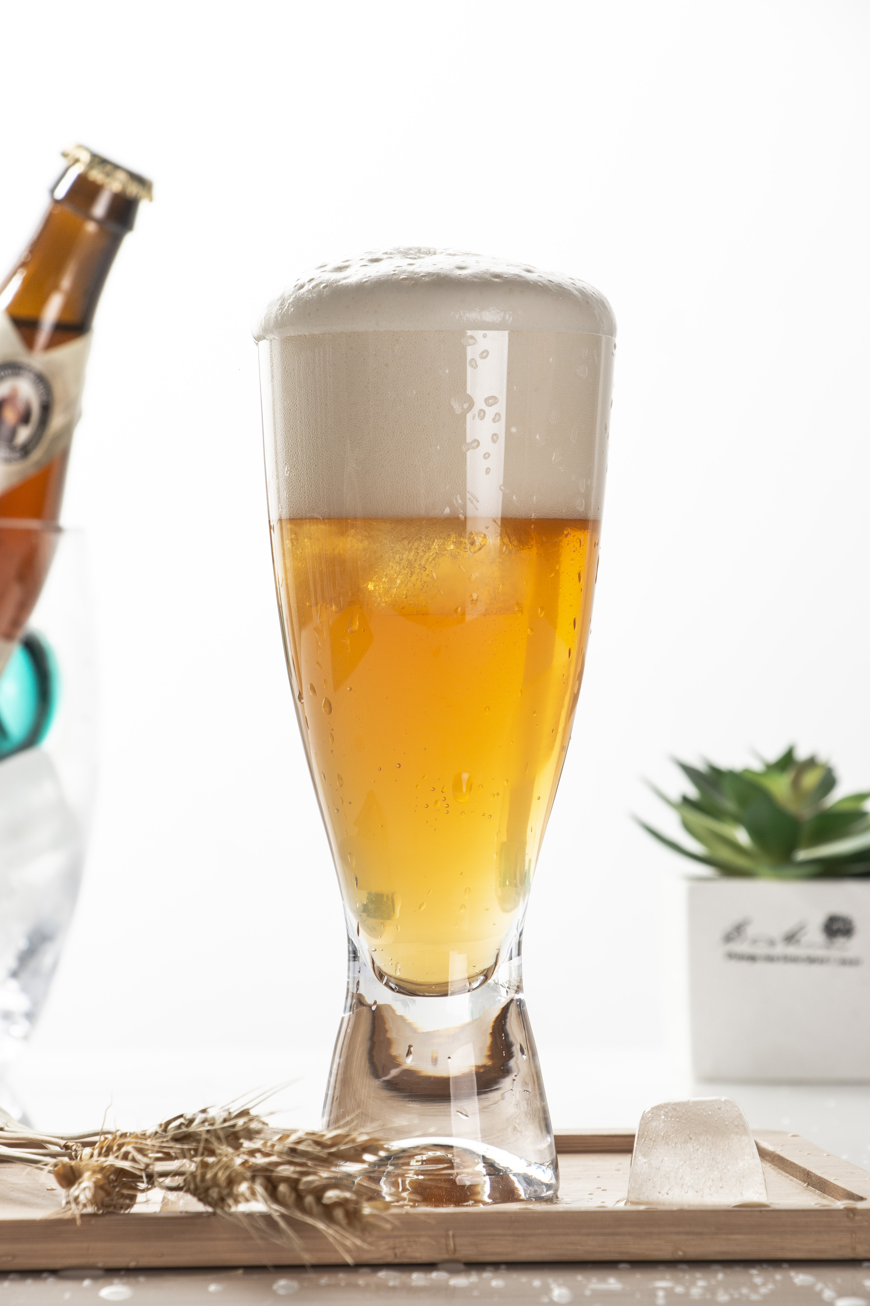 莱克斯(Crystalex)捷克进口无铅水晶啤酒杯森吧系列40427/350详情1