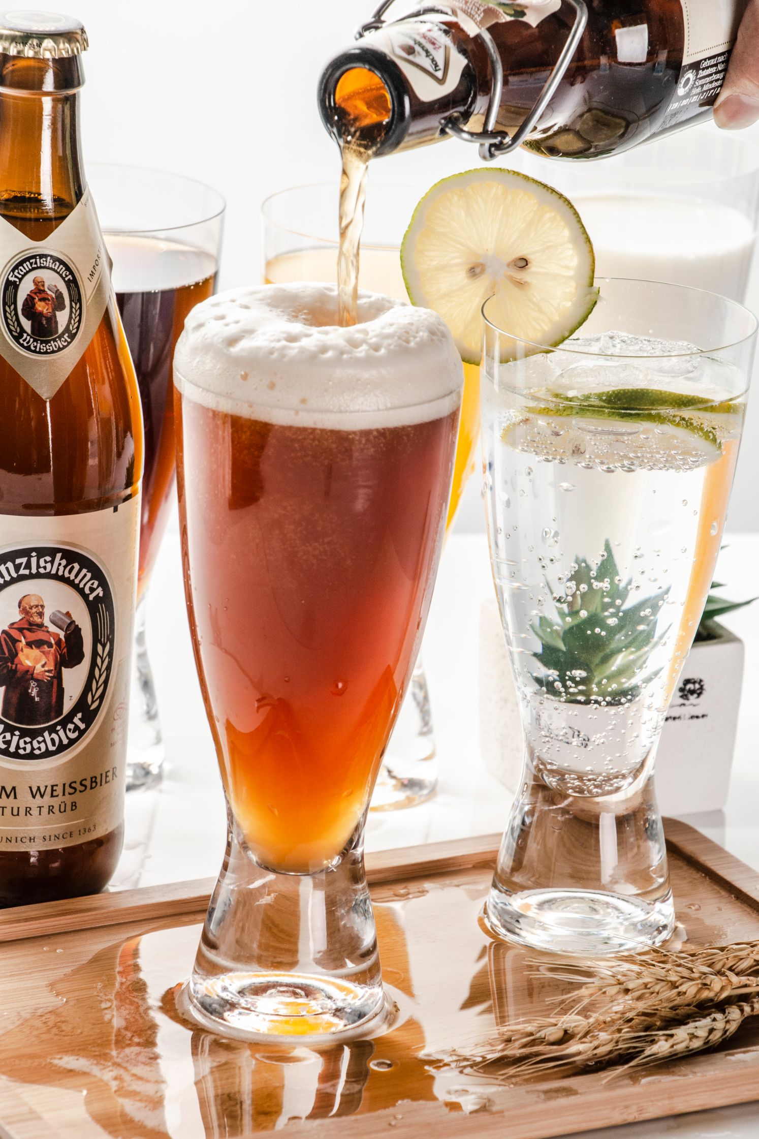 Crystalex imported lead-free crystal beer mugs from the Czech Republic, Senba Series 40427/320 Application Scenario