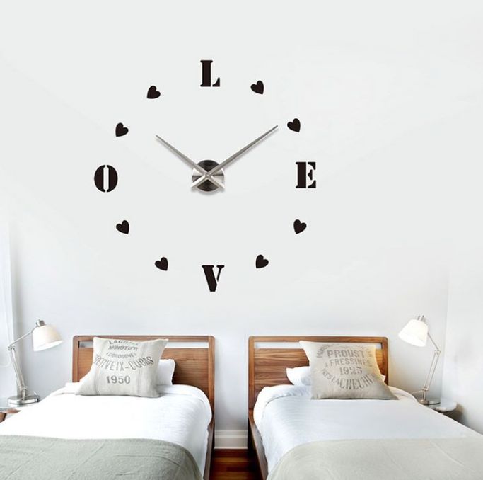 Yiwu good goods 3D three-dimensional LOVE wall clock wall clock Bedroom living room sofa background wall study dining room quiet thumbnail
