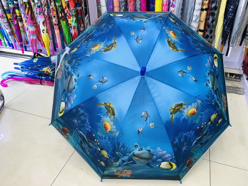 Underwater World Children's Umbrella, a premium umbrella manufacturer, offers direct sales of cross-border export rain gear and umbrellas Application Scenario