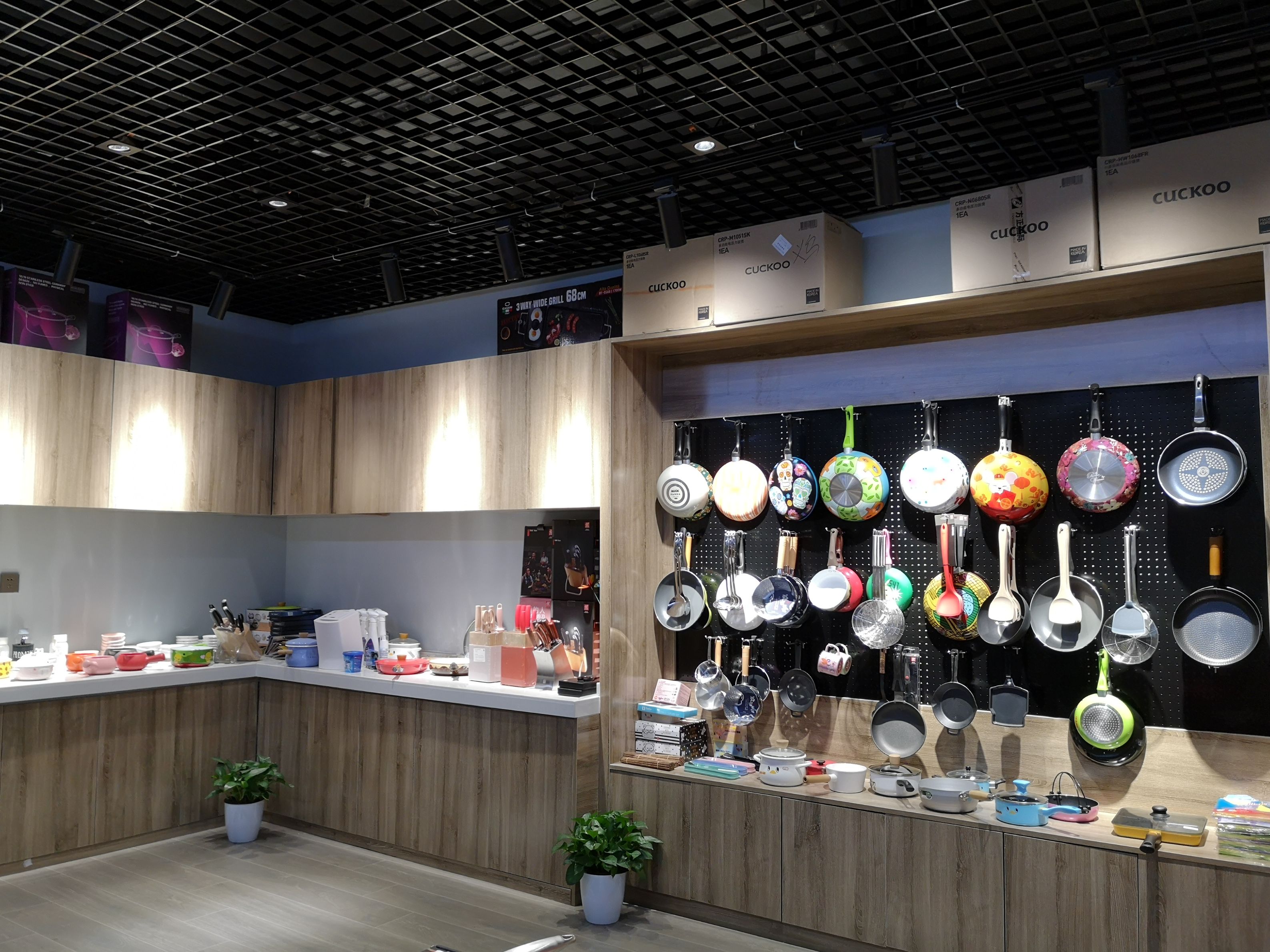 Shiwo Home Import Pavilion describe pic - 1