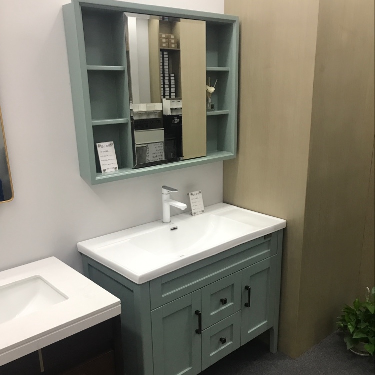 The 1-meter-long bathroom cabinet does not include the faucet Specification image