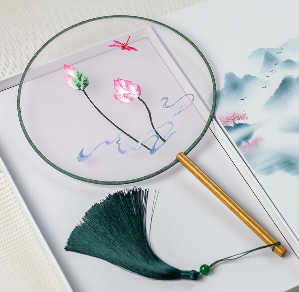 古风真丝团扇宫廷扇圆扇子双面刺绣扇高档女扇工艺扇摆设扇古装扇详情图9