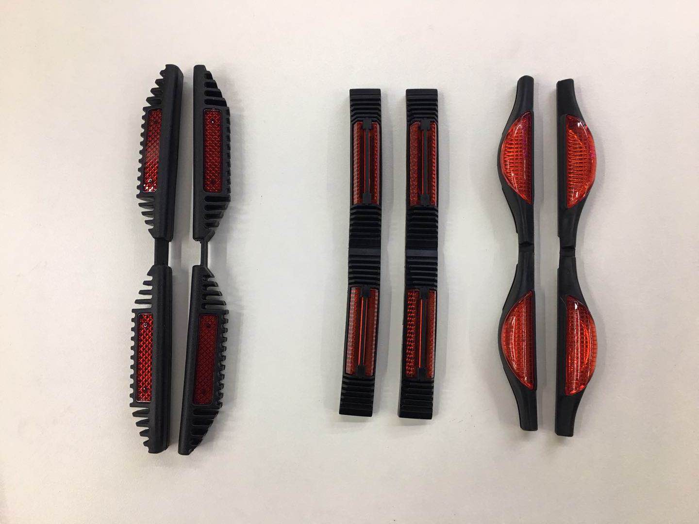 Reflective plastic anti-collision strips for car bodies
