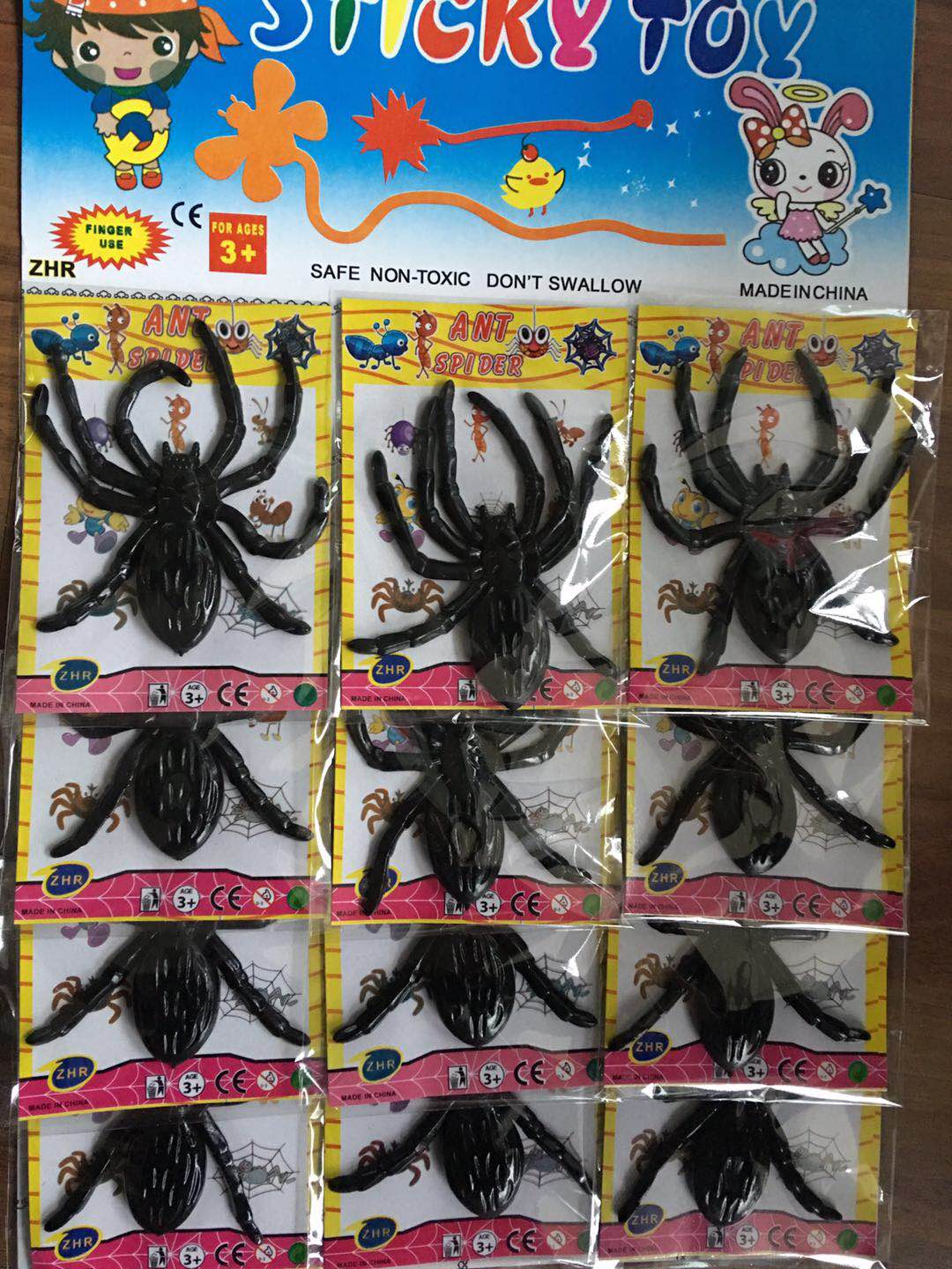 厂家直销彩色黑色大号软胶蜘蛛整蛊玩具吊卡散装