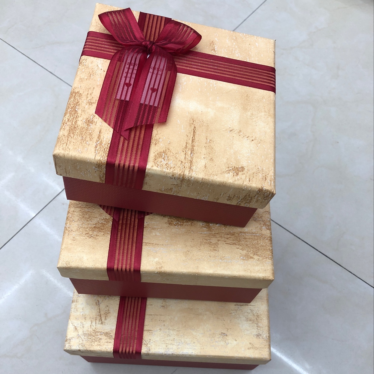 Ribbon Gift Box. Application Scenario