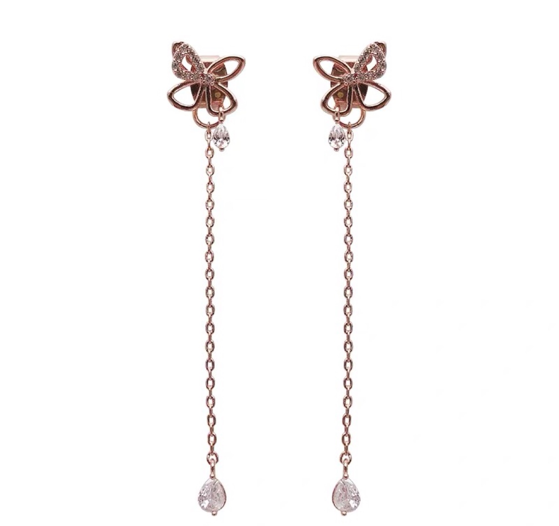 耳钉/饰品/四爪耳钉/ccb/打耳洞细节图