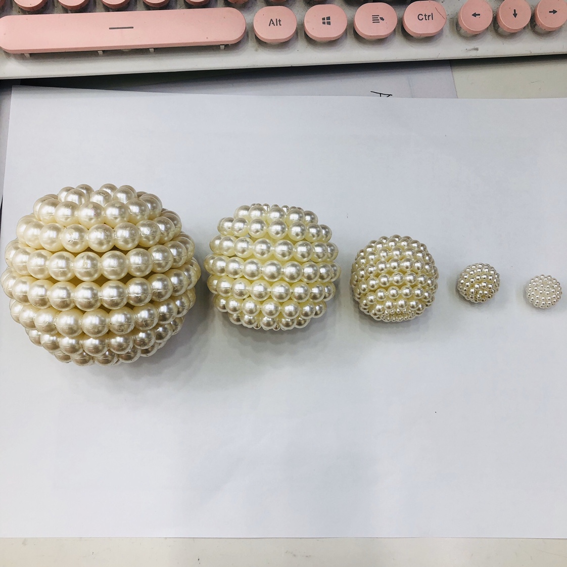 Factory direct sale abs arbutus ball 60 mm40mm30mm24mm22mm20mm18mm16mm14mm crafts candlestick curtain accessories accessories door curtain accessories thumbnail