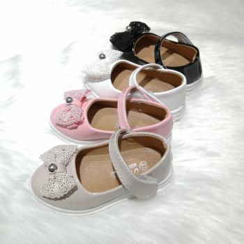 2020新款儿童女孩亮皮蕾丝蝴蝶结款防滑魔术贴女宝宝小皮鞋详情图4