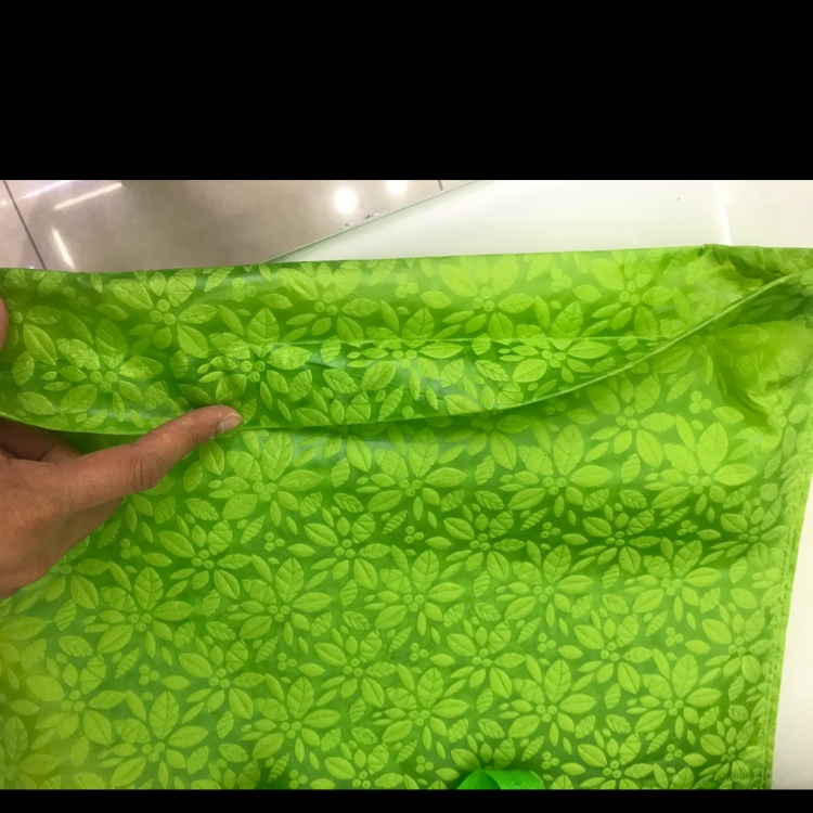 Embossed non-woven fabric bag details Picture