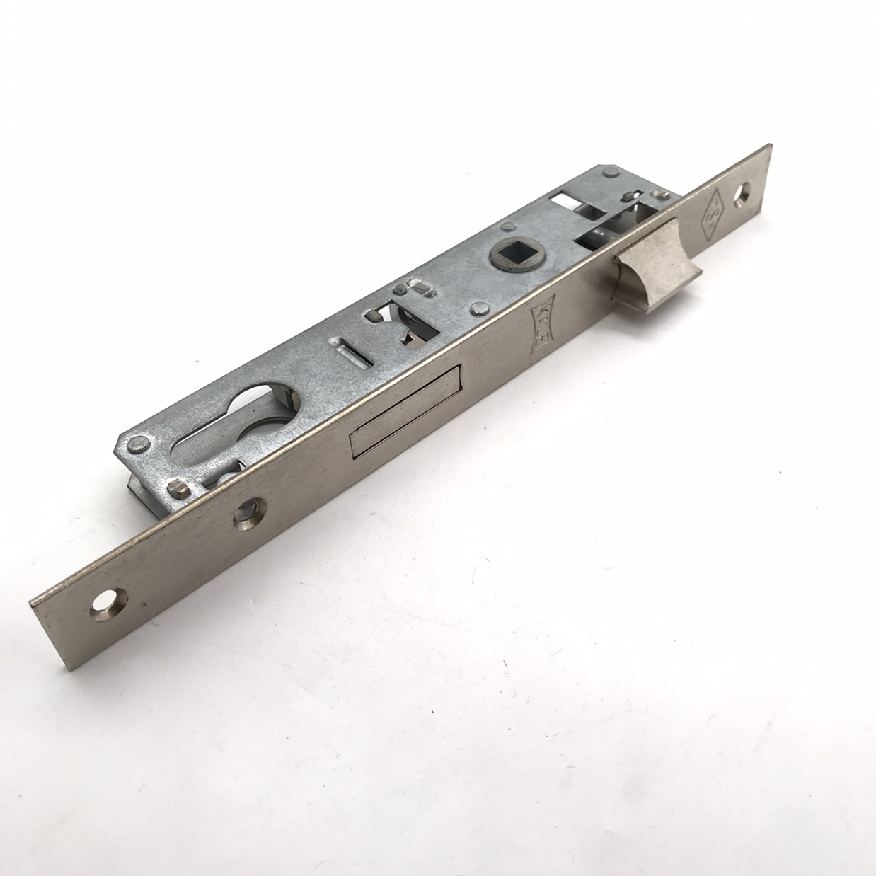 Shuzan high-quality brand shackle computer office desk wiring box dedicated door lock core accessories are safe and stable, with a complete range of models and lock cores