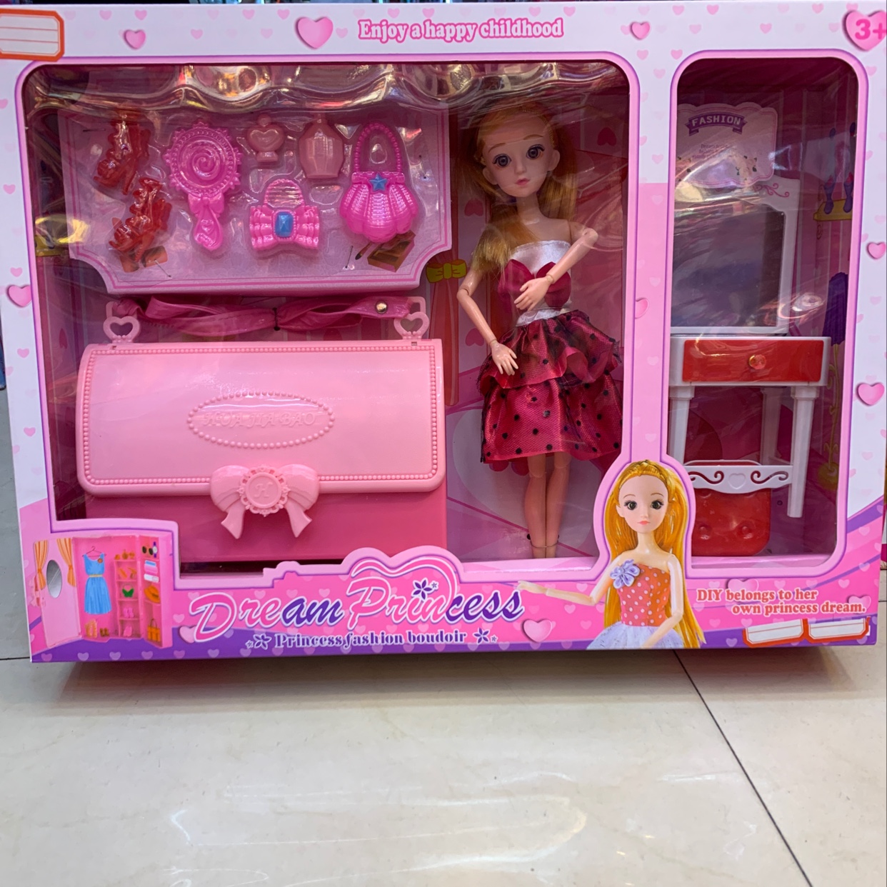Tight and fashionable Barbie doll make-or-play box set, a perfect gift for festivals
