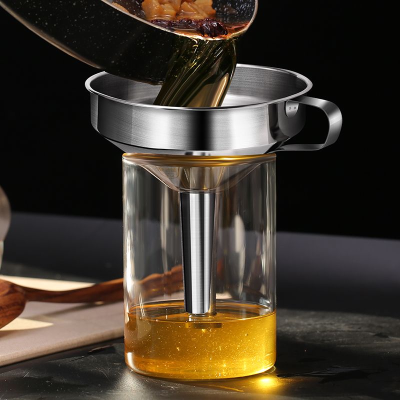 Thickened household oil and wine drain with filter screen 304 stainless steel funnel [medium size Specification image