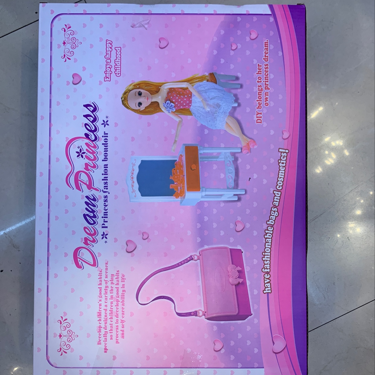 Tight and fashionable Barbie doll make-or-play box set, a perfect gift for festivals Specification image
