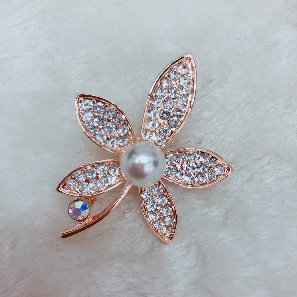 Cute brooches, ins, trendy and stylish girls, high-end corsages, fixed clothes, sweater buttons, accessories - Yingying -0254