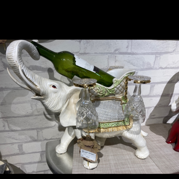 树脂白象酒架