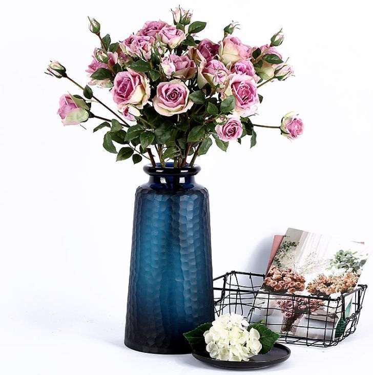 Yiwu Quality High-end artificial rose bouquet, 6-head Cold Beauty rose Specification image