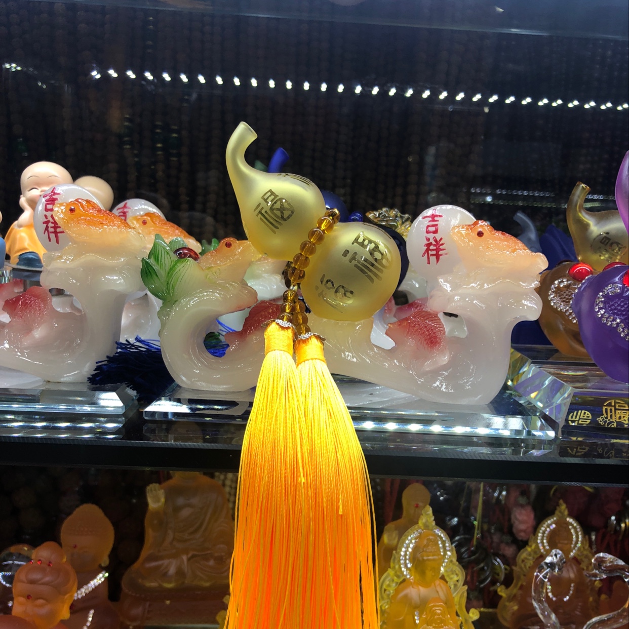 Golden Cicada Ruyi Gourd details Picture
