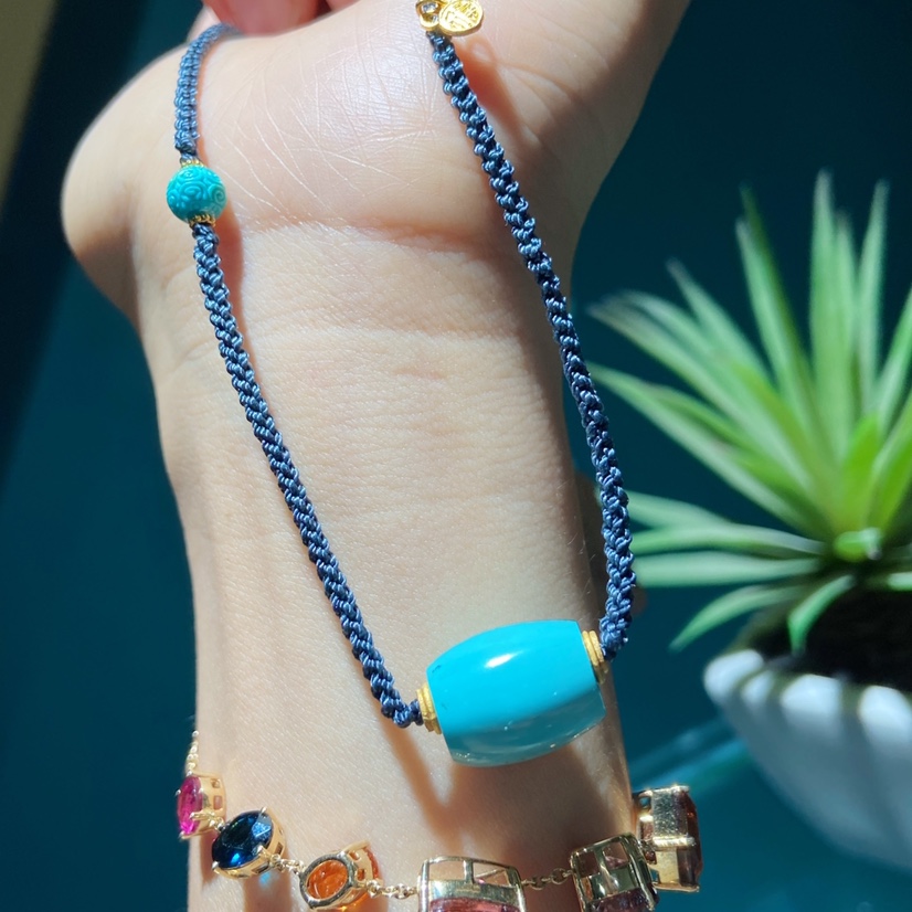 Turquoise necklace with gold clavicle chains such as natural turquoise raw ore high porcelain high blue thumbnail