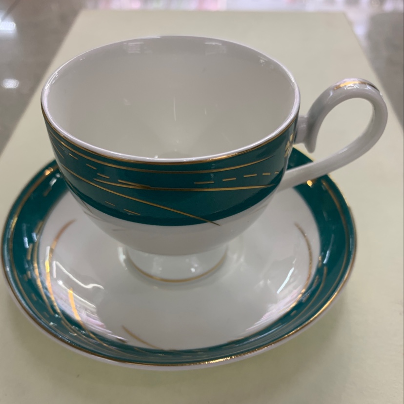 European-Style Coffee Cup And Saucer (6 Cups, 6 Dishes)