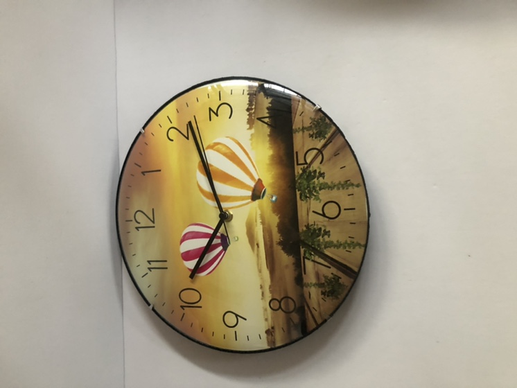 Silent wall clock details Picture