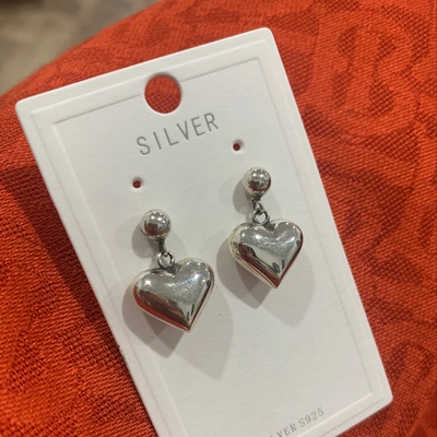 925 Korean hot style love earrings with silver pedicel and silver ornaments thumbnail