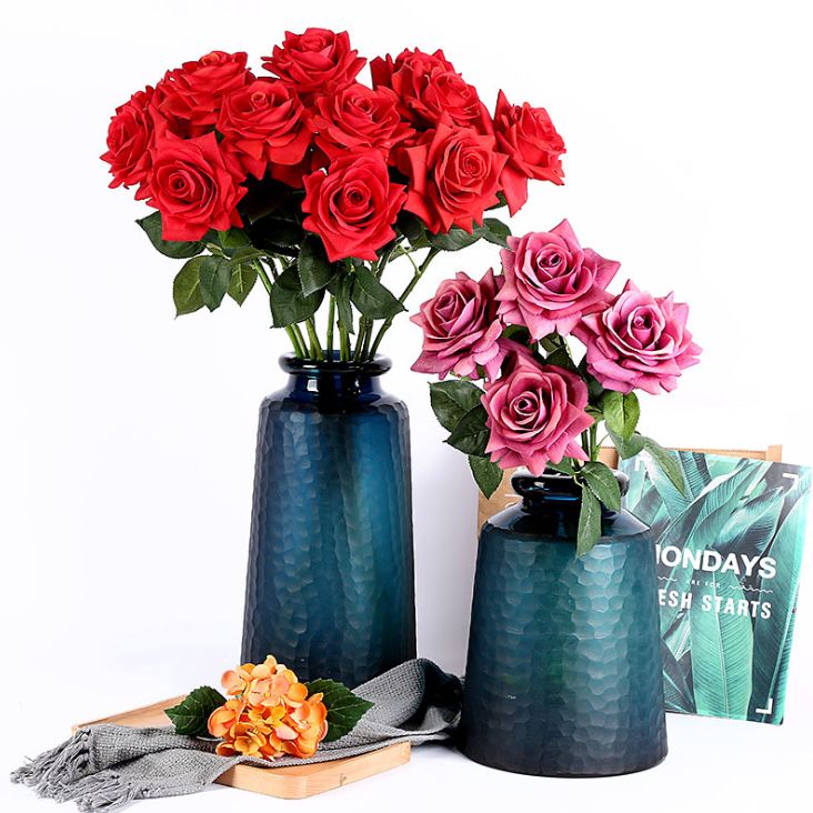 Yiwu high-quality high-fidelity rose, single hand feel rose, high-end moisturizing rose, artificial flower for home decoration