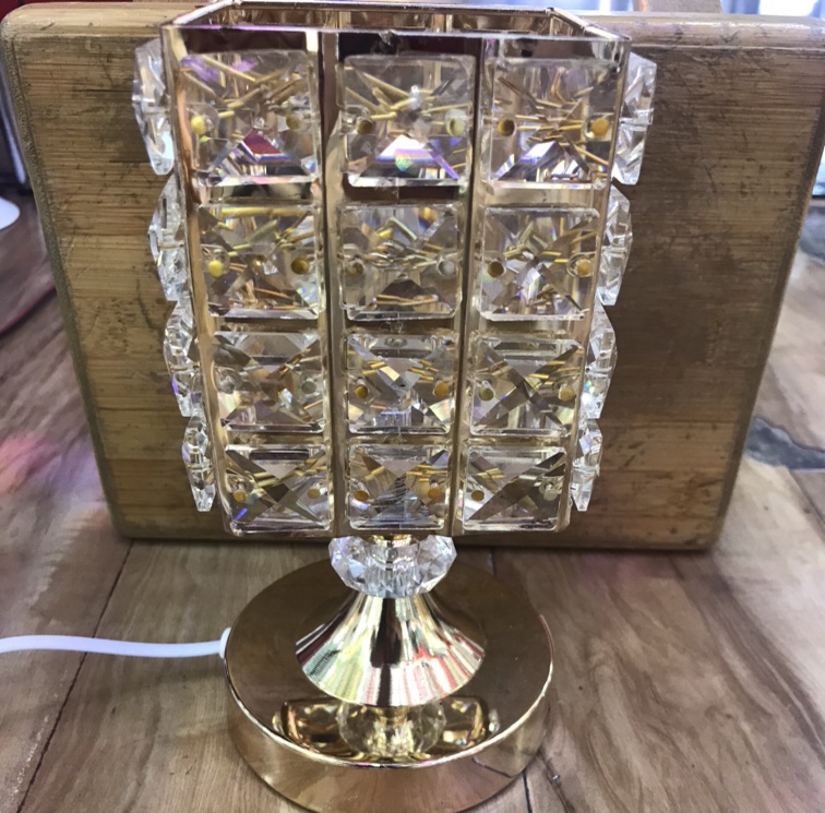 感应灯触摸台灯学生礼品创意台灯简约台灯