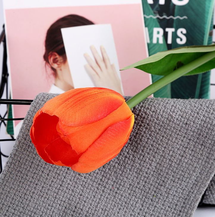 Yiwu high-quality artificial single Dutch tulip high-end artificial flower