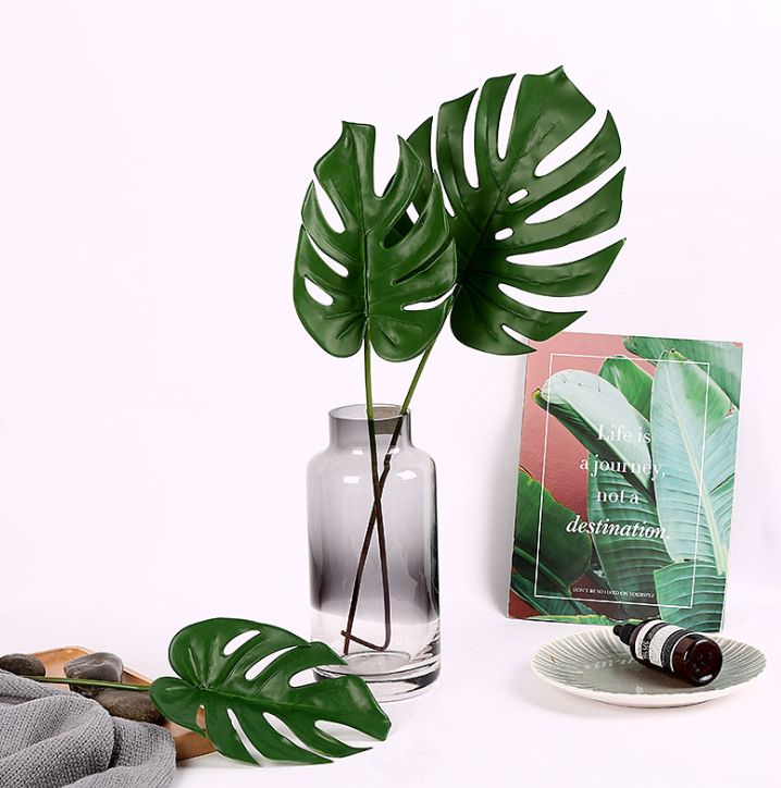 Yiwu quality products: Large, medium and small turtle-back leaf films, turtle-back leaf green plants for decoration, wedding photography and artificial plants details Picture