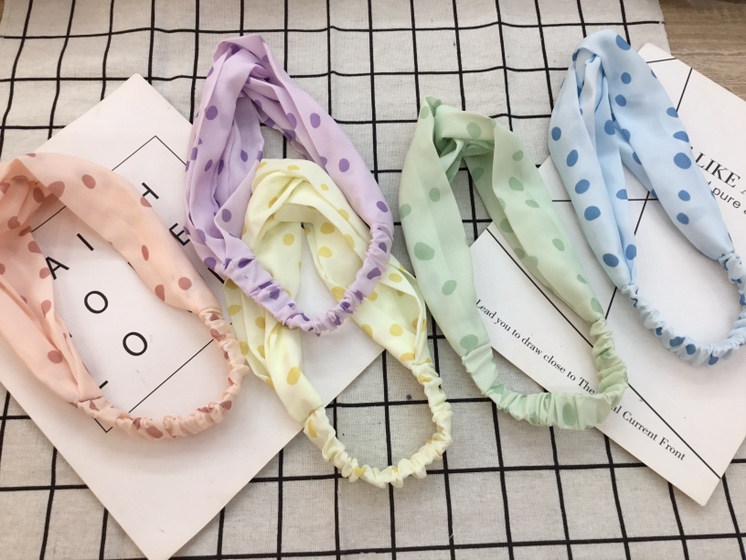 Fashion hair band thumbnail