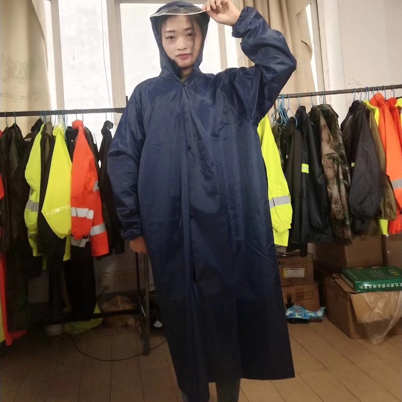 牛津高弹防水长大衣产品图