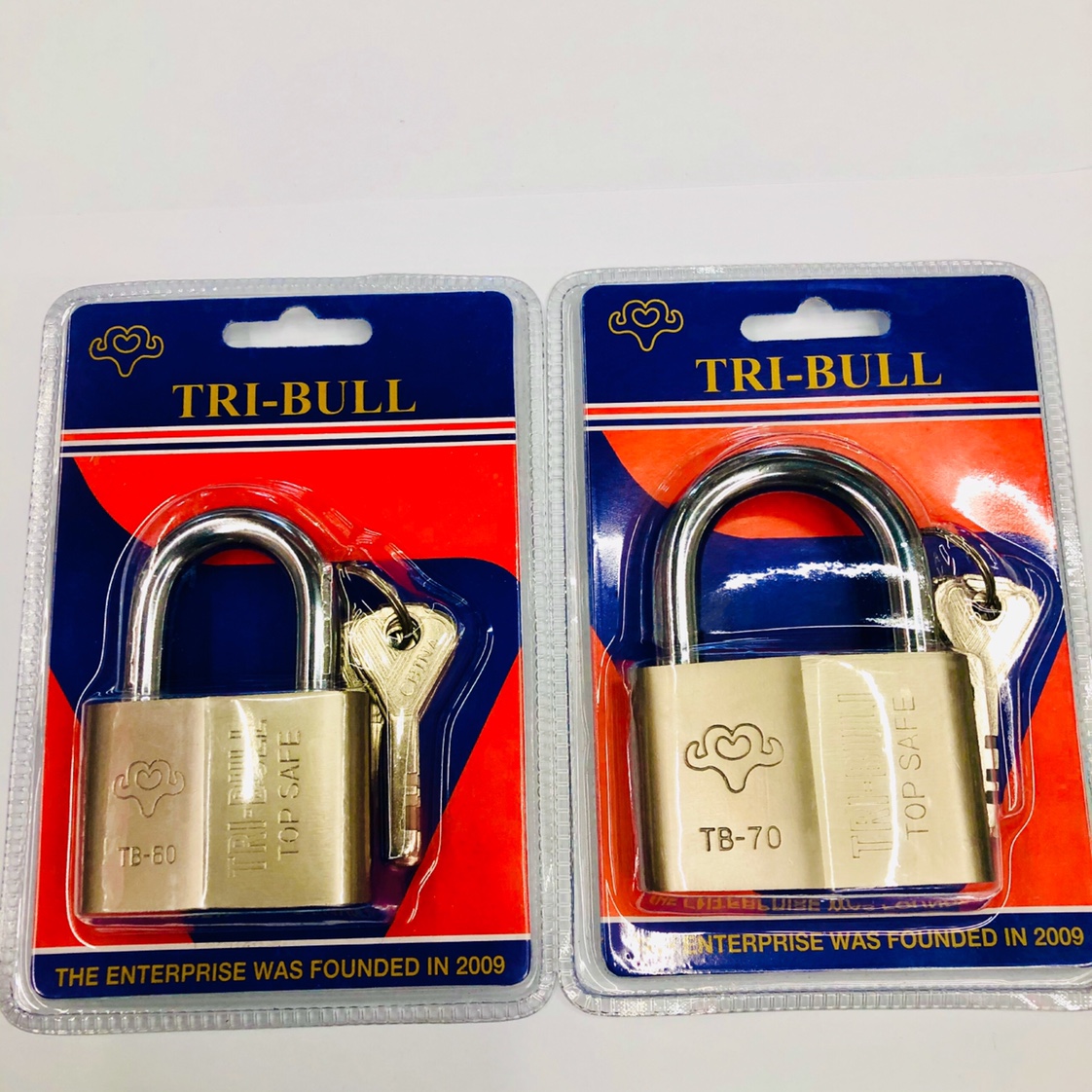 Diamond blade iron padlock thumbnail