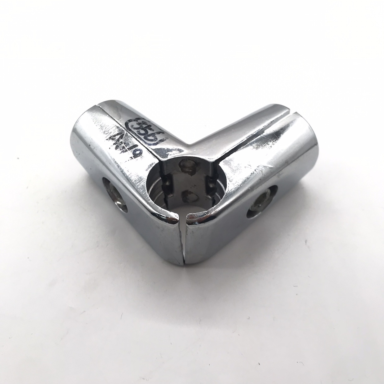 Pipe fitting connector 2