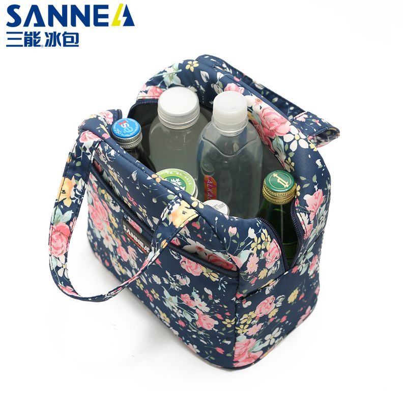 SANNE's new portable insulated lunch box bag, eco-friendly lunch bag, waterproof and fresh-keeping ice bag, outdoor refrigerated meal bag Application Scenario