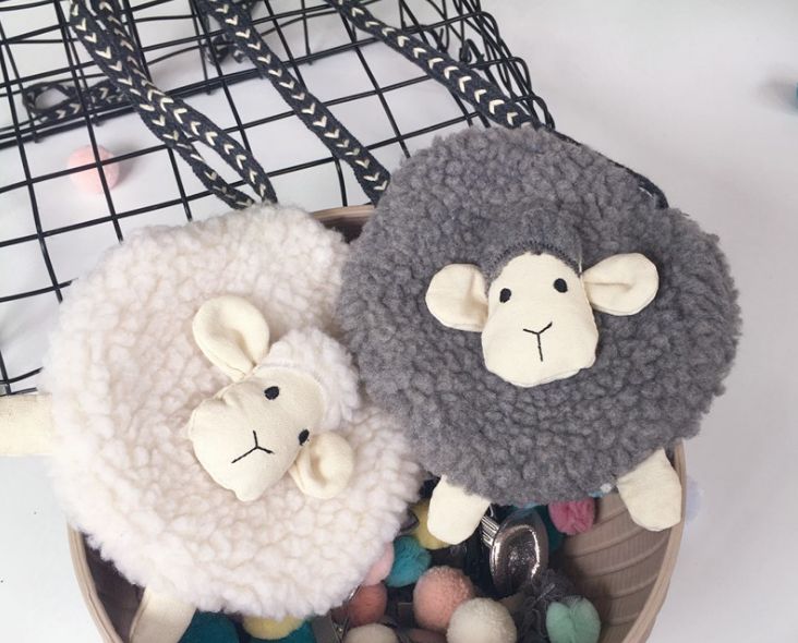 Explosive Plush Sheep Children's Accessory Bag Small Bag Girl Baby Diagonal Bag Korean Cartoon Coin Purse details Picture