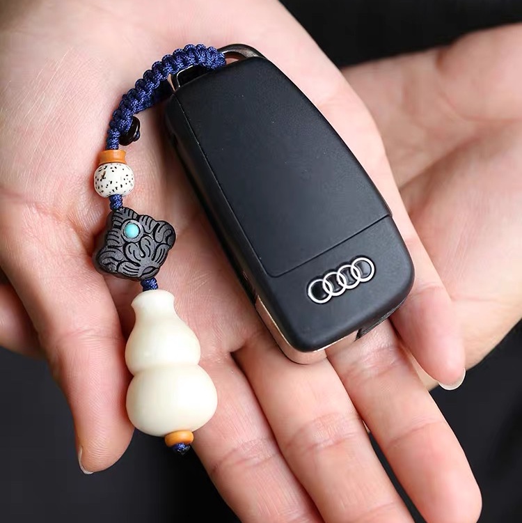 Ivory nut keychain Specification image