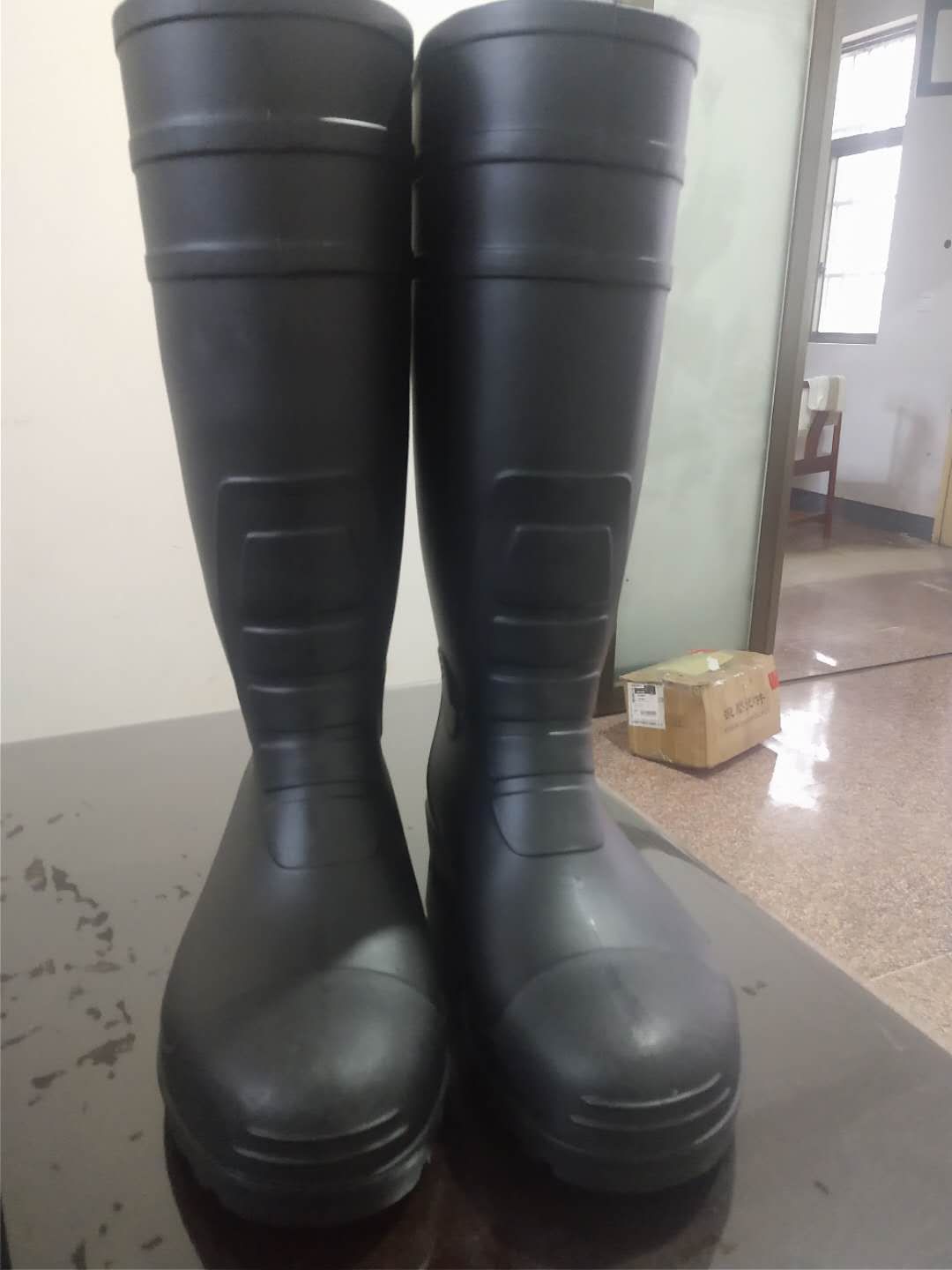 雨靴   安全雨靴   劳保雨鞋   防砸防刺绝缘雨鞋细节图